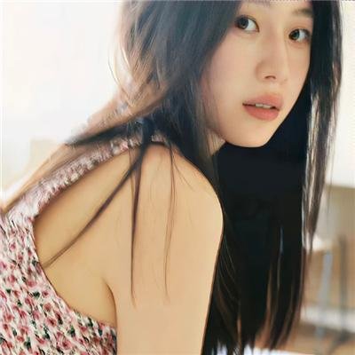 紫色2023 海报
